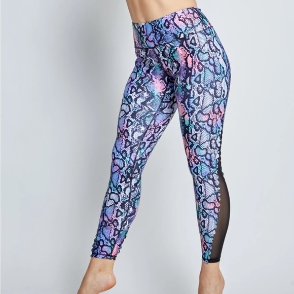 Schaad | Luna Legging |‎ Snake Print Mesh Panel Leggings - Picture 1 of 15